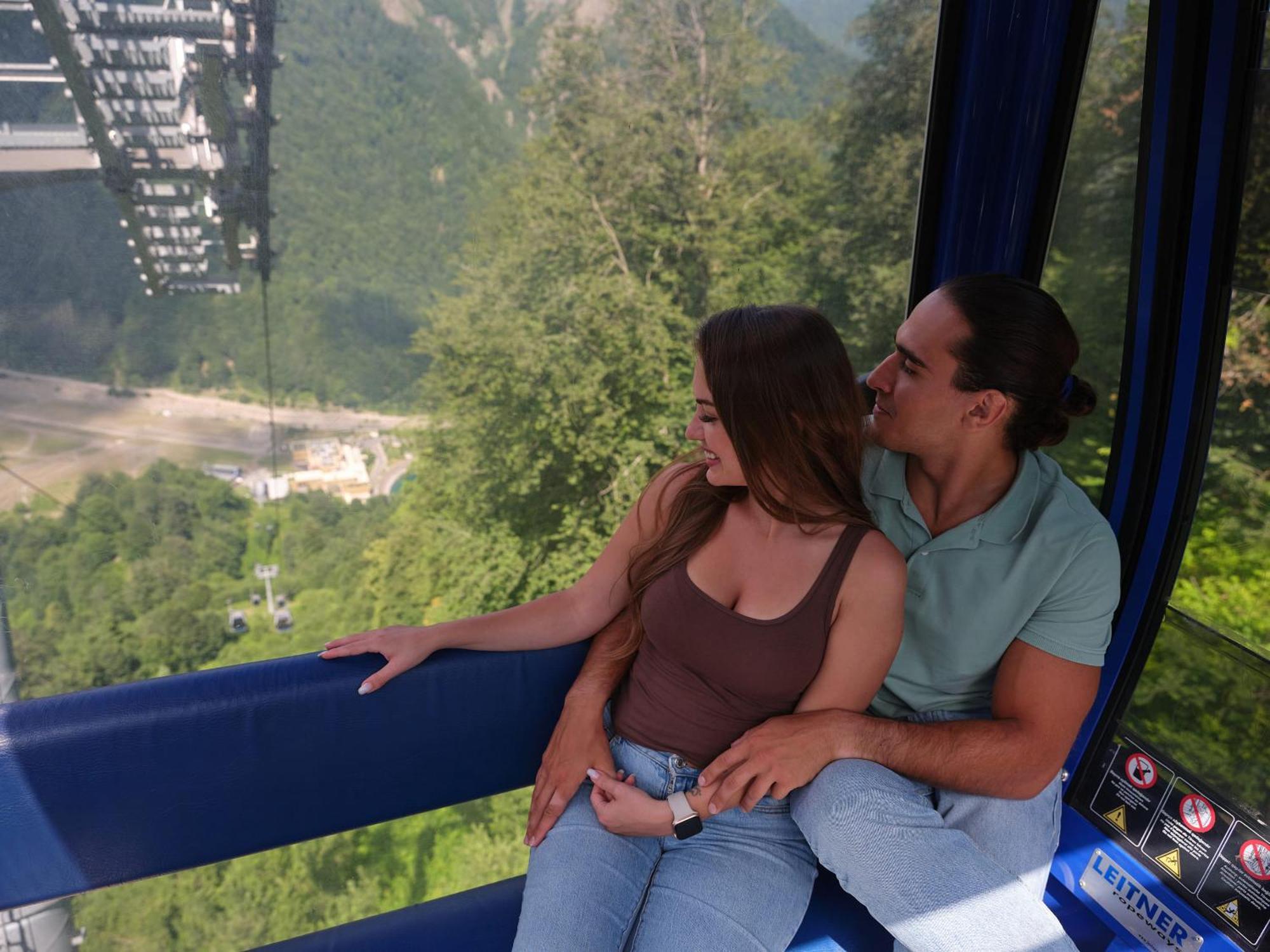 Qafqaz Tufandag Mountain Resort Hotel Gabala Esterno foto The cable car