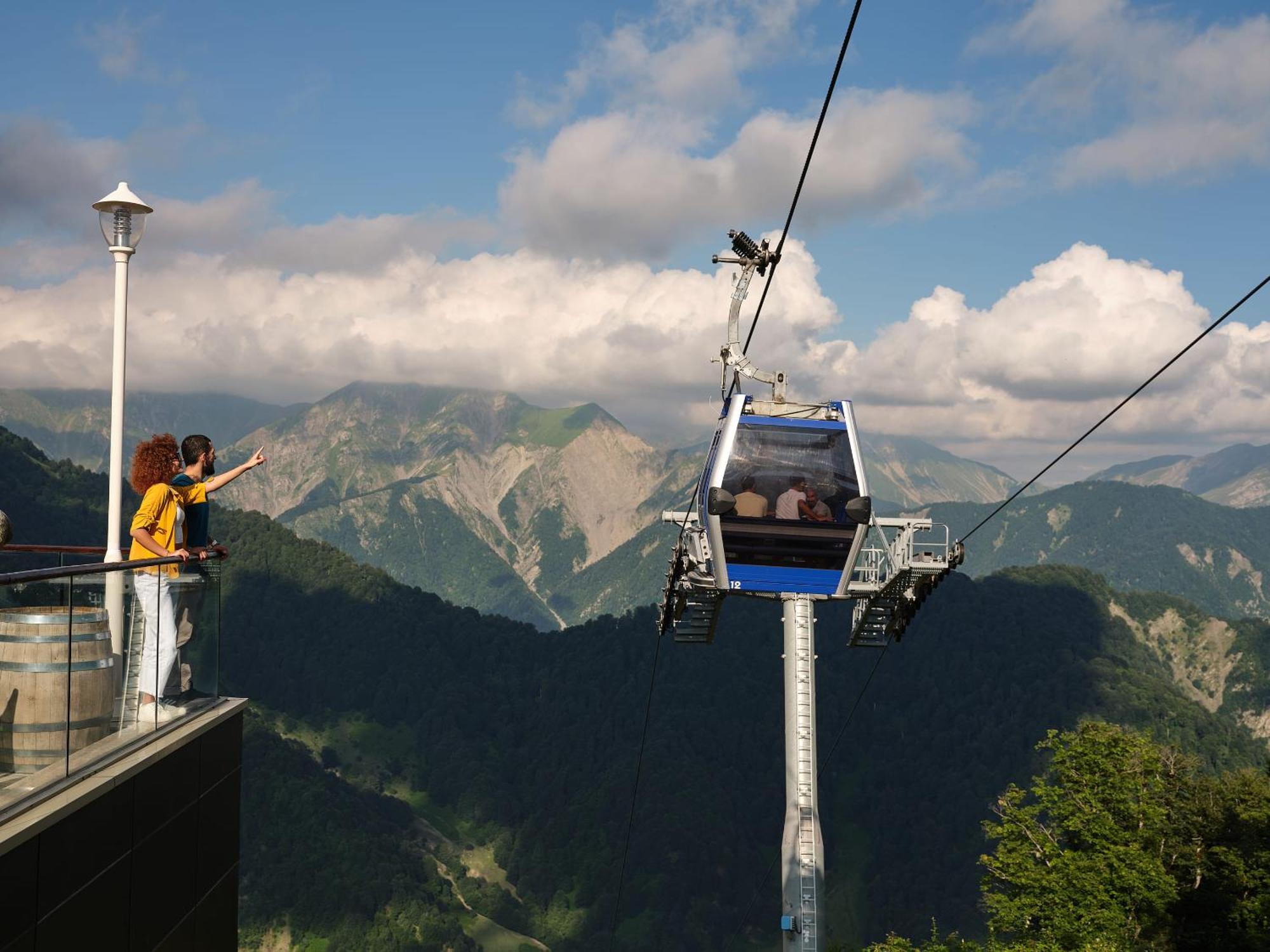 Qafqaz Tufandag Mountain Resort Hotel Gabala Esterno foto The cableway