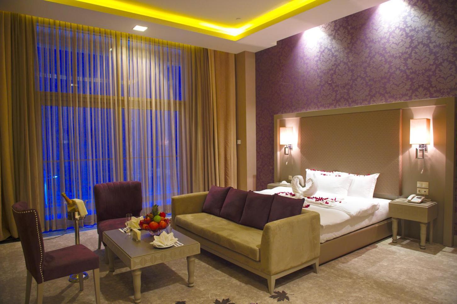 Qafqaz Tufandag Mountain Resort Hotel Gabala Esterno foto Suite room at the hotel
